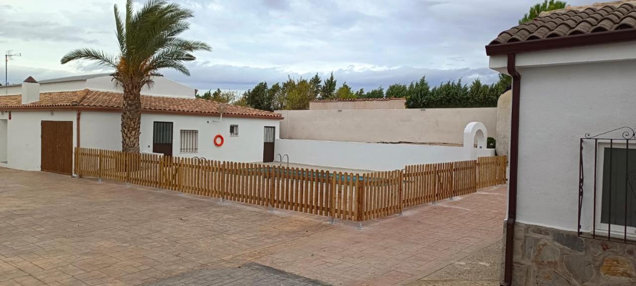 Villa Las Tres Hermanas Albarreal De Tajo By Toledo Ap Εξωτερικό φωτογραφία